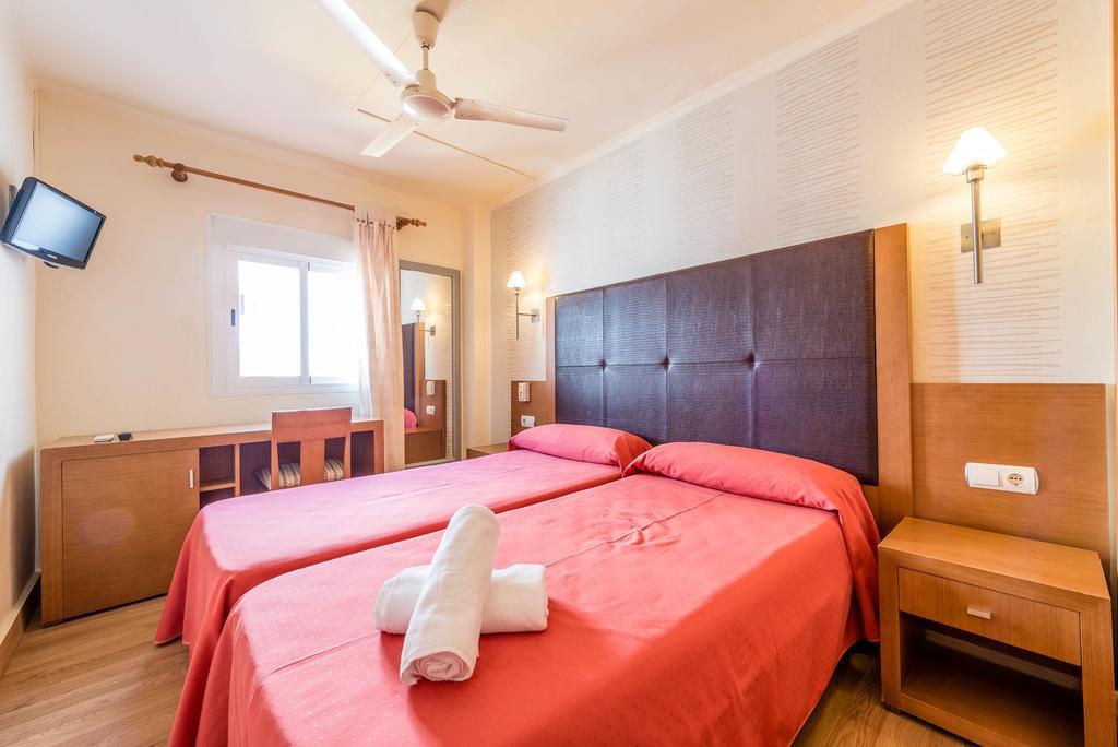Hostal Residencia Europa Punico İbiza Kenti Dış mekan fotoğraf