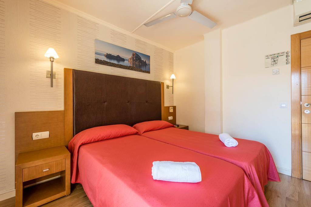 Hostal Residencia Europa Punico İbiza Kenti Dış mekan fotoğraf