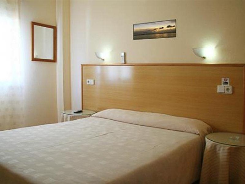 Hostal Residencia Europa Punico İbiza Kenti Dış mekan fotoğraf