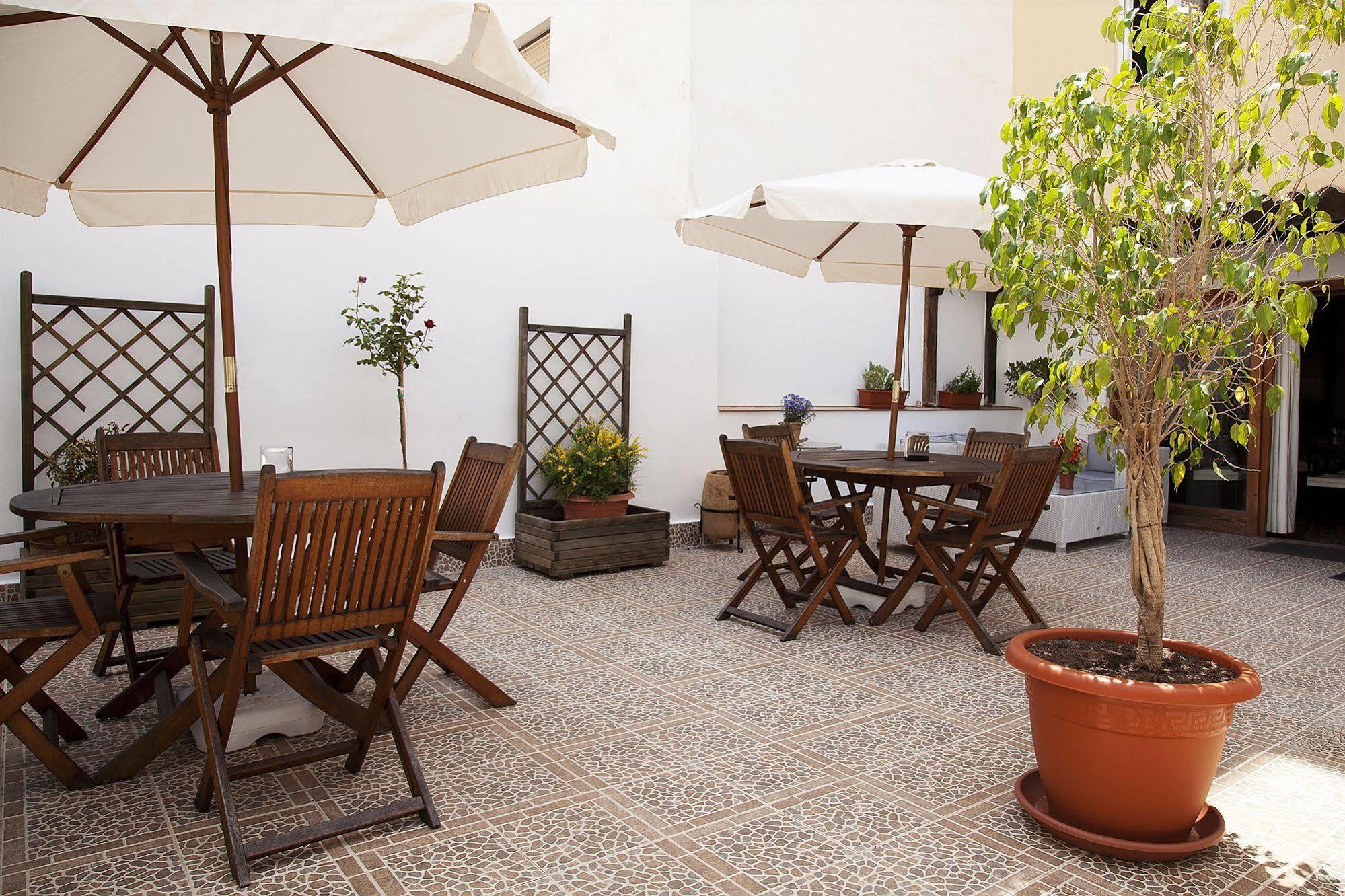 Hostal Residencia Europa Punico İbiza Kenti Dış mekan fotoğraf